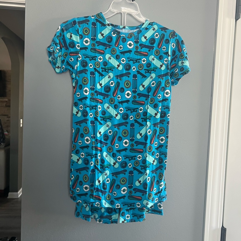 Posh Peanut Blue Skateboard Print pajamas